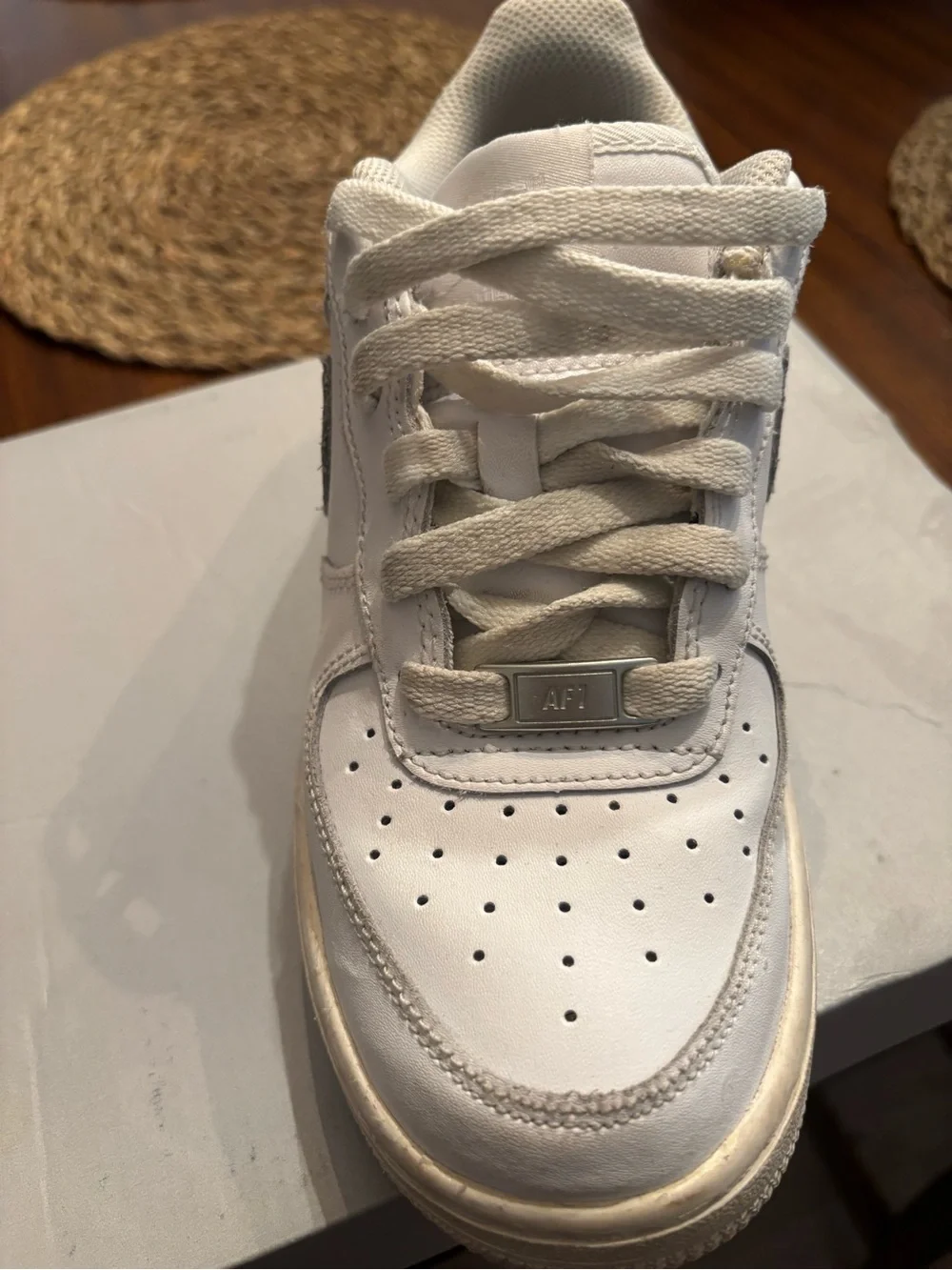 Nike Kids White Low-Top Leather Sneaker